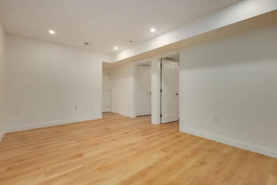 261 East 23rd Street, North Vancouver For Sale - image 20