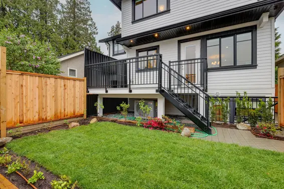 261 East 23rd Street, North Vancouver For Sale - image 34
