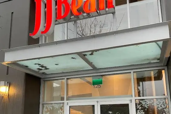 1304 1320 Chesterfield Avenue, North Vancouver For Sale - image 35