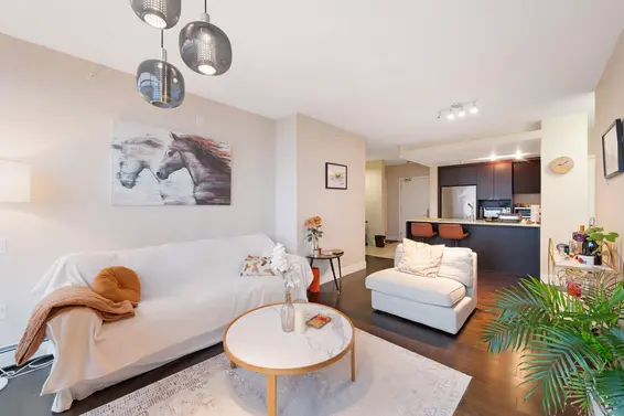 1304 1320 Chesterfield Avenue, North Vancouver For Sale - image 4