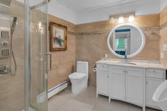 4515 Stonehaven Avenue, North Vancouver For Sale - image 18