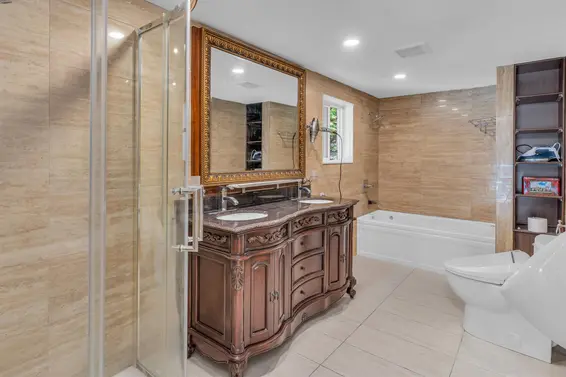 4515 Stonehaven Avenue, North Vancouver For Sale - image 19