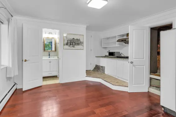 4515 Stonehaven Avenue, North Vancouver For Sale - image 21