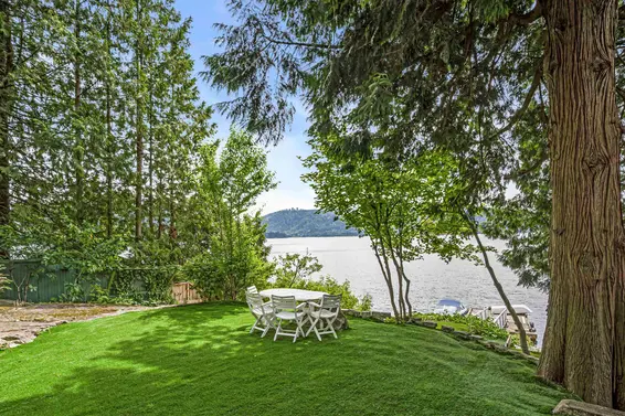 4515 Stonehaven Avenue, North Vancouver For Sale - image 5