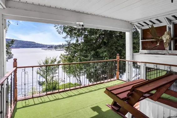 4515 Stonehaven Avenue, North Vancouver For Sale - image 6
