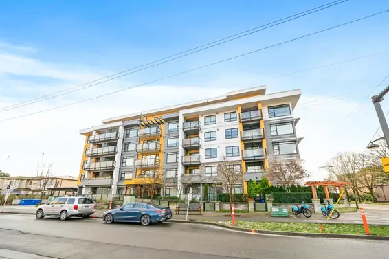 204 1519 Crown Street, North Vancouver For Sale - image 19