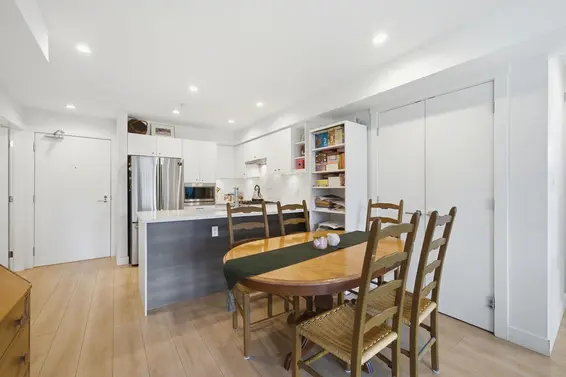 204 1519 Crown Street, North Vancouver For Sale - image 4