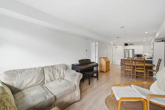 204 1519 Crown Street, North Vancouver For Sale - image 7