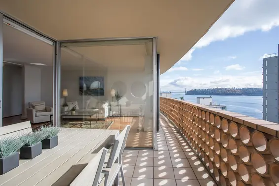 902 2135 Argyle Avenue, West Vancouver