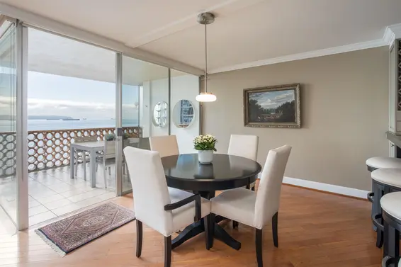 902 2135 Argyle Avenue, West Vancouver For Sale - image 10