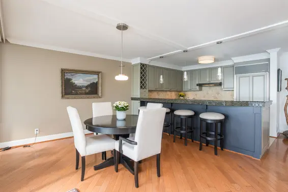 902 2135 Argyle Avenue, West Vancouver For Sale - image 6