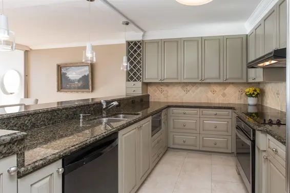 902 2135 Argyle Avenue, West Vancouver For Sale - image 7