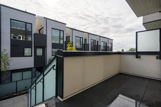 228 650 East 2nd Street, North Vancouver For Sale - image 31