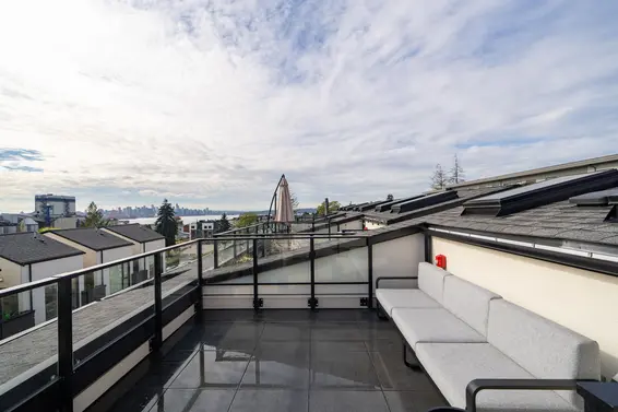 228 650 East 2nd Street, North Vancouver For Sale - image 5