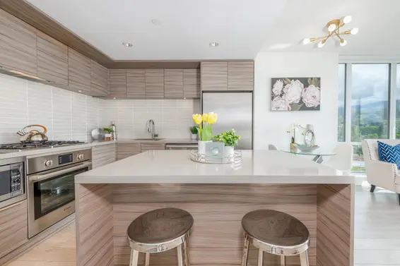 1003 1550 Fern Street, North Vancouver For Sale - image 3