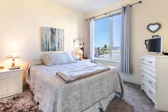 203 717 Chesterfield Avenue, North Vancouver For Sale - image 13