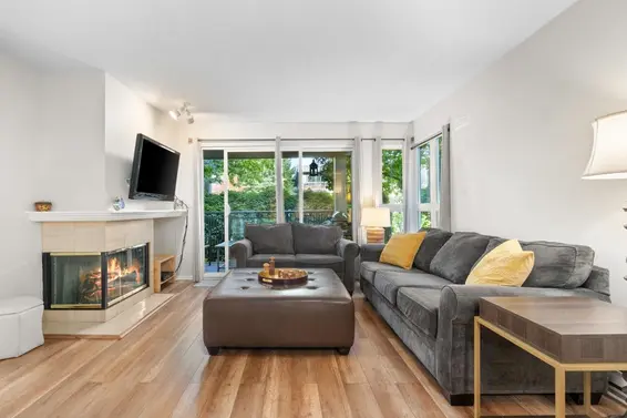 303 106 West Kings Road, North Vancouver For Sale - image 6
