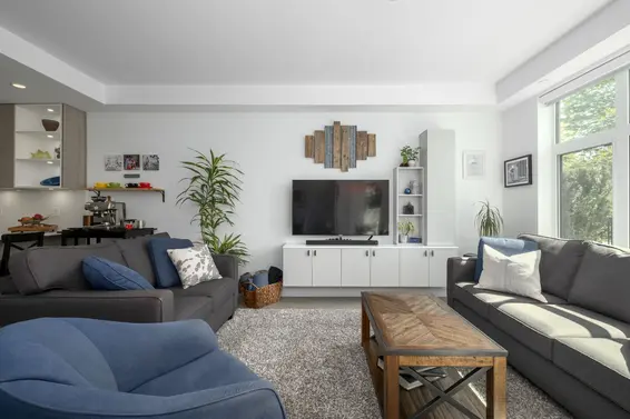 111 747 East 3rd Street, North Vancouver For Sale - image 4