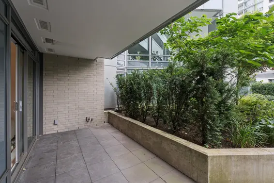 305 1500 Fern Street, North Vancouver For Sale - image 10