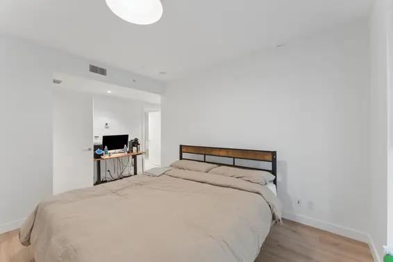 305 1500 Fern Street, North Vancouver For Sale - image 16