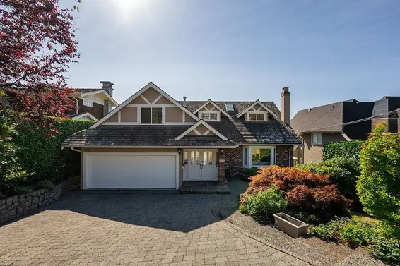 2316 Nelson Avenue, West Vancouver For Sale - image 3