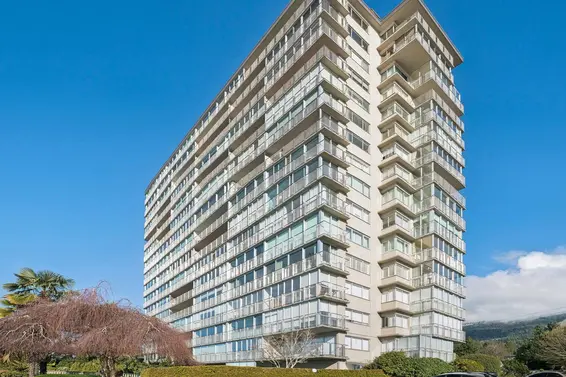 408 150 24th Street, West Vancouver