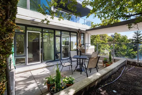 306 158 West 13th Street, North Vancouver For Sale - image 2