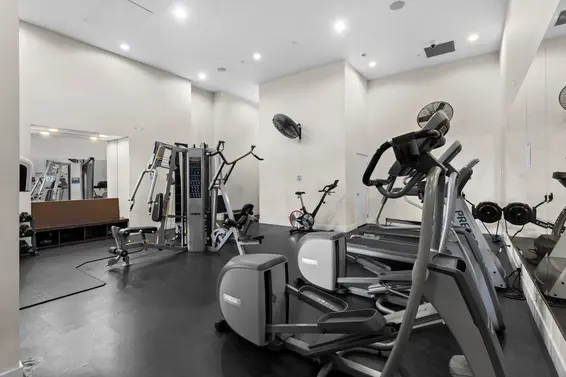 306 158 West 13th Street, North Vancouver For Sale - image 32