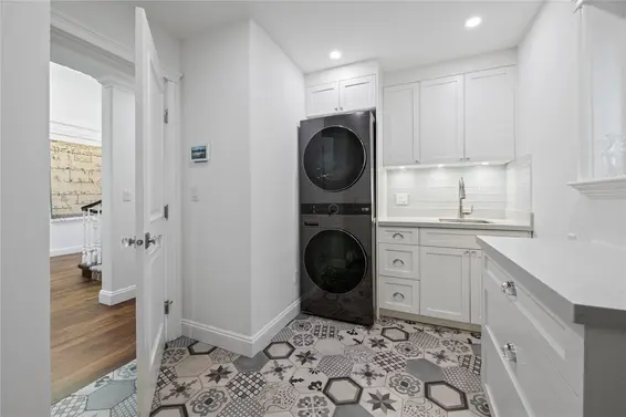 226 Wooddale Road, North Vancouver For Sale - image 16