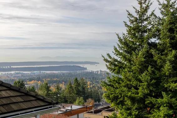 4050 St. Pauls Avenue, North Vancouver For Sale - image 1