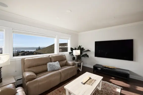 4050 St. Pauls Avenue, North Vancouver For Sale - image 14