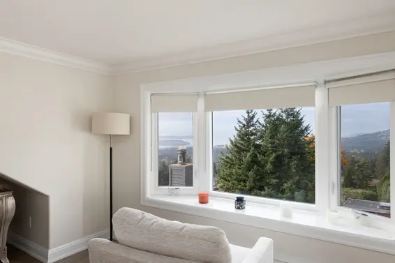 4050 St. Pauls Avenue, North Vancouver For Sale - image 17