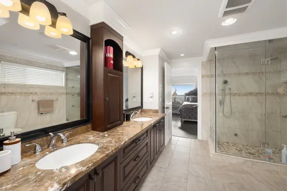 4050 St. Pauls Avenue, North Vancouver For Sale - image 20