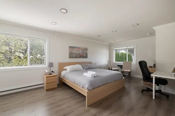 4050 St. Pauls Avenue, North Vancouver For Sale - image 21