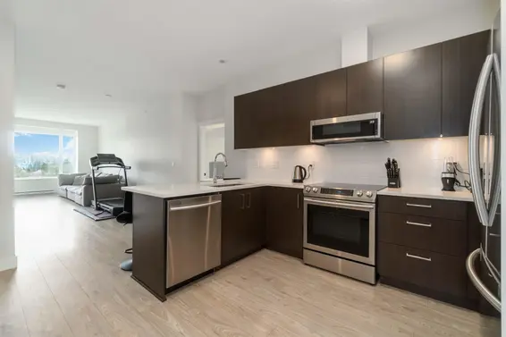 409 1633 Tatlow Avenue, North Vancouver For Sale - image 4