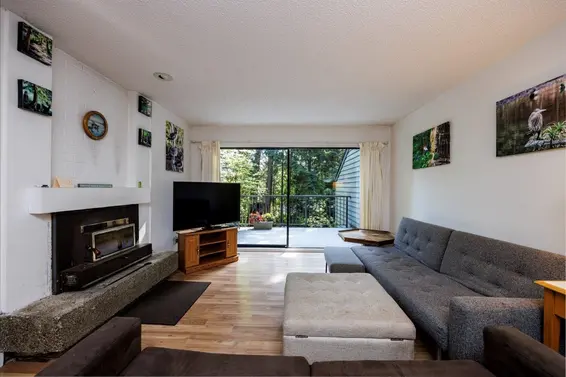 873 Hendecourt Road, North Vancouver For Sale - image 5
