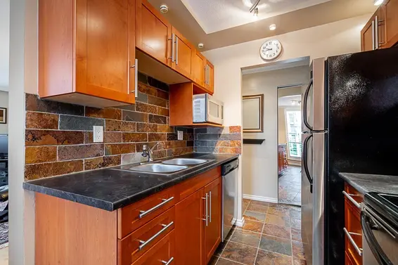 204 2150 Bellevue Avenue, West Vancouver For Sale - image 11