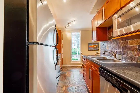 204 2150 Bellevue Avenue, West Vancouver For Sale - image 15