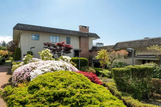 26 2214 Folkestone Way, West Vancouver For Sale - image 3