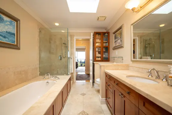 26 2214 Folkestone Way, West Vancouver For Sale - image 31