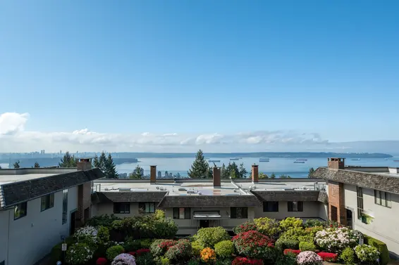 26 2214 Folkestone Way, West Vancouver For Sale - image 9