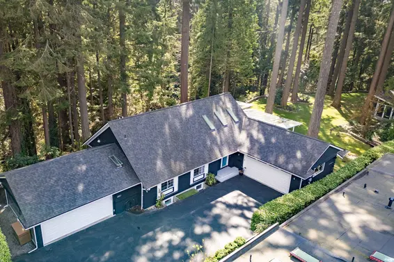 2551 Hyannis Point, North Vancouver