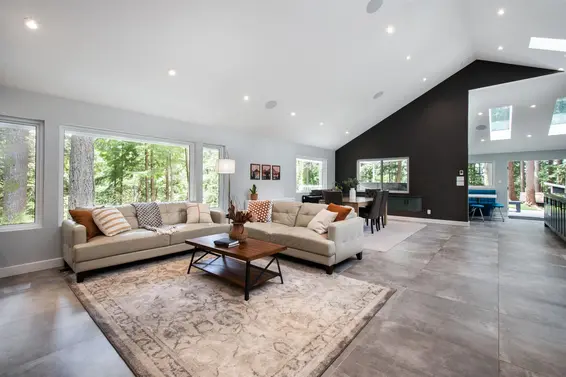 2551 Hyannis Point, North Vancouver For Sale - image 10