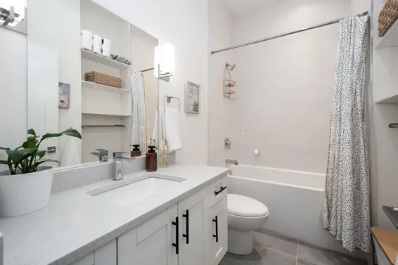 2551 Hyannis Point, North Vancouver For Sale - image 31