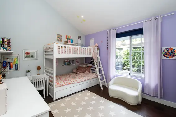 2551 Hyannis Point, North Vancouver For Sale - image 32