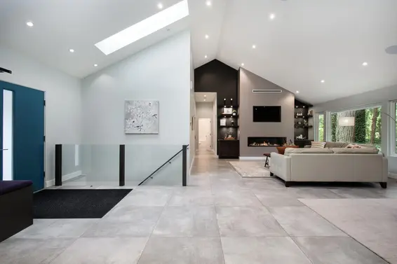 2551 Hyannis Point, North Vancouver For Sale - image 7