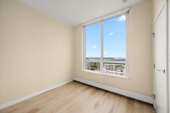 2002 135 East 17th Street, North Vancouver For Sale - image 22