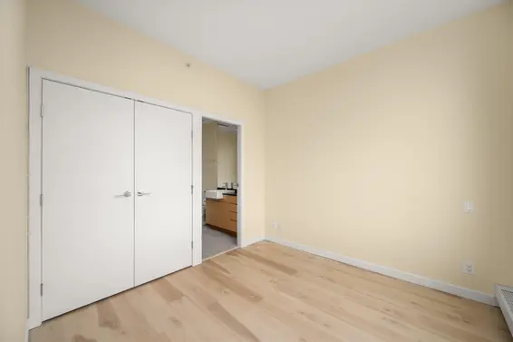 2002 135 East 17th Street, North Vancouver For Sale - image 23