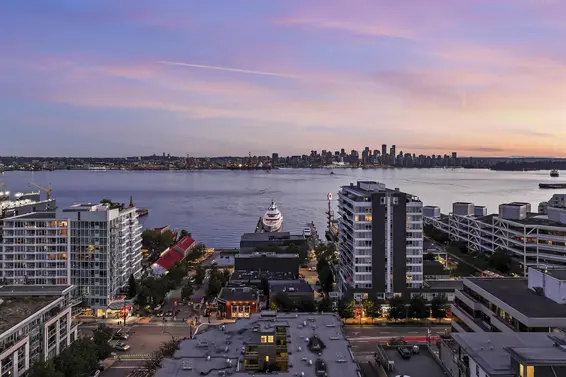 512 105 West 2nd Street, North Vancouver