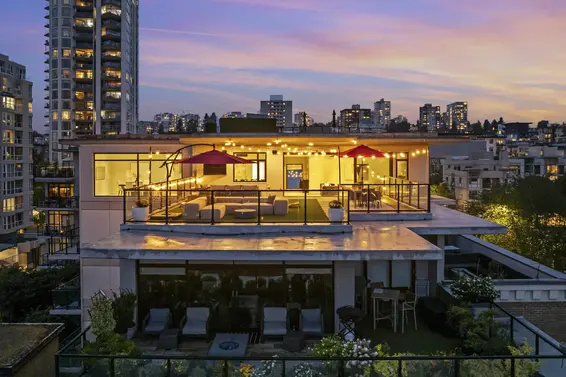 512 105 West 2nd Street, North Vancouver For Sale - image 2